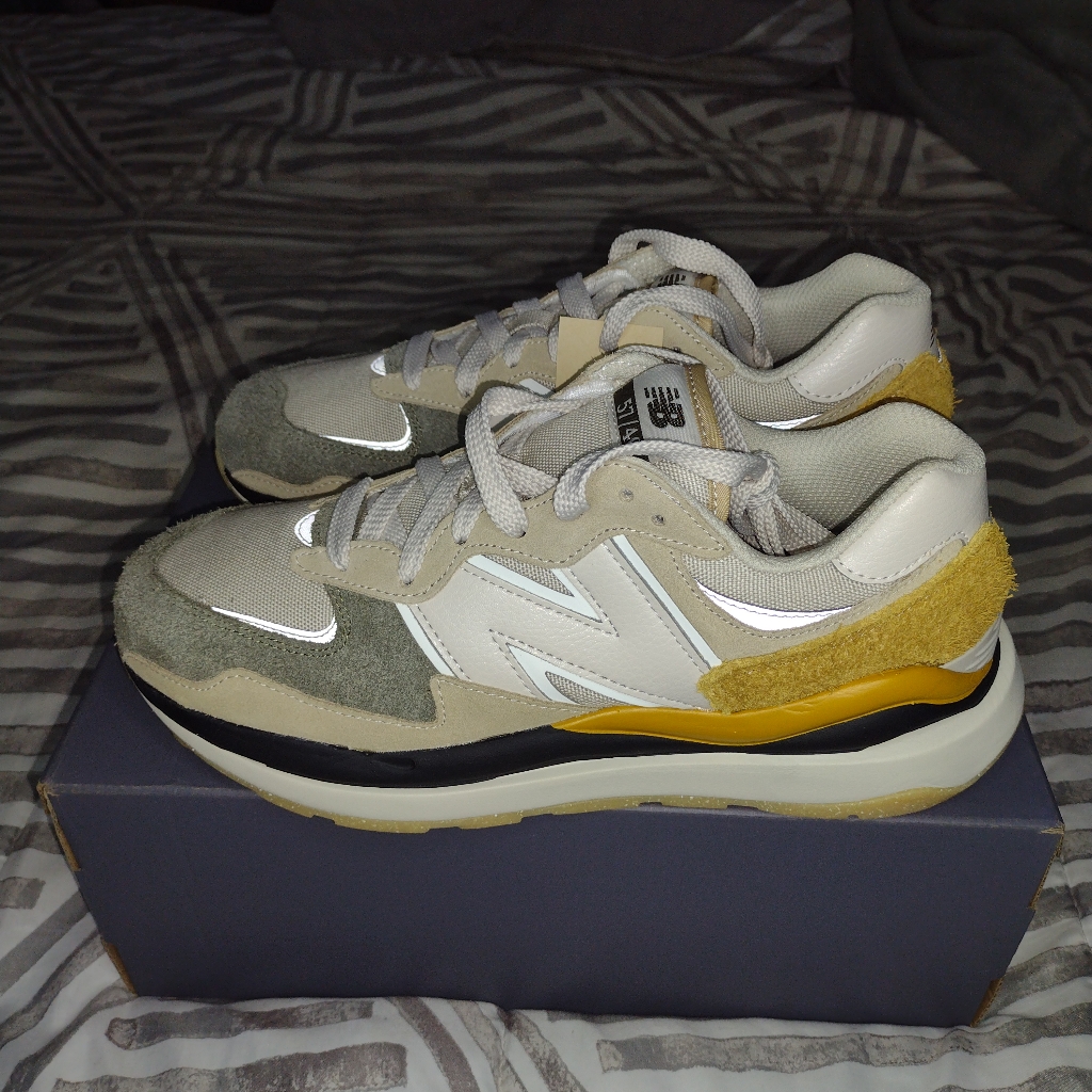 New Balance 57 40For Men Size 9 Brand New With Box